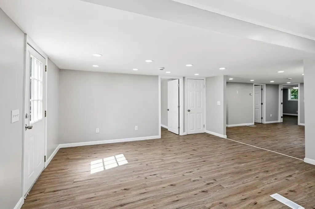 78 Crowhill Road Rochester NH 03868