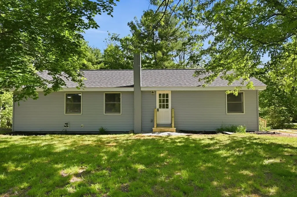 78 Crowhill Road Rochester NH 03868