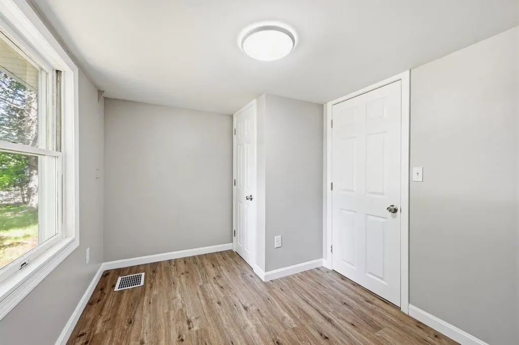 78 Crowhill Road Rochester NH 03868