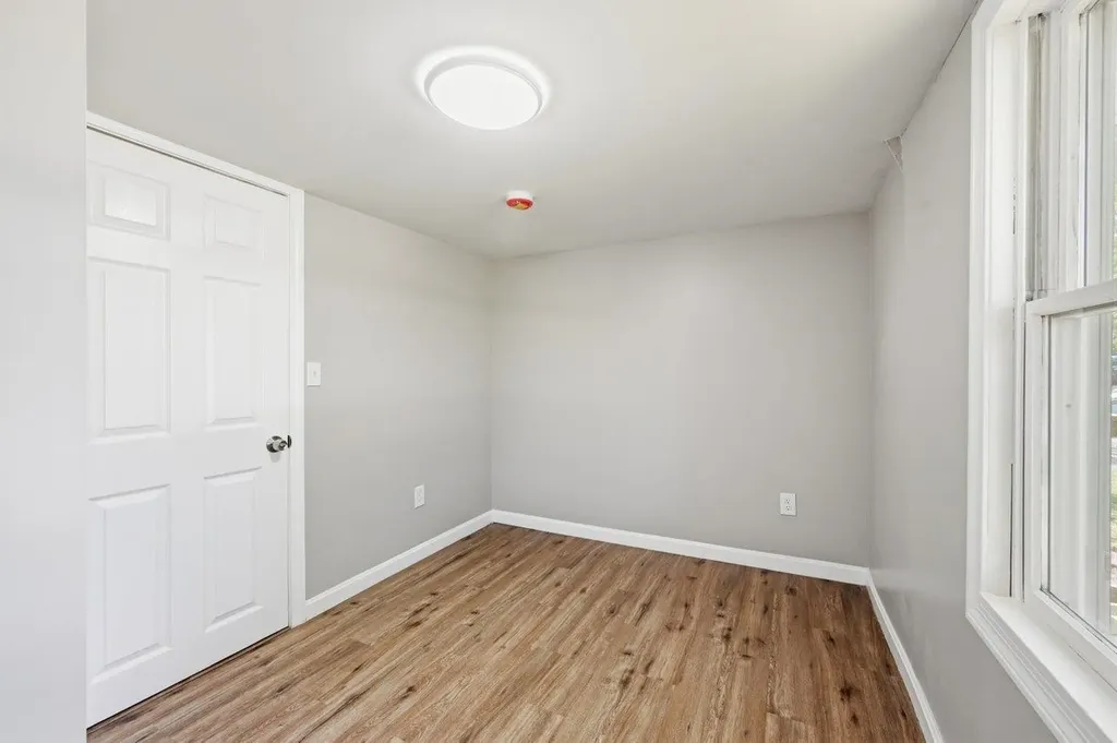 78 Crowhill Road Rochester NH 03868