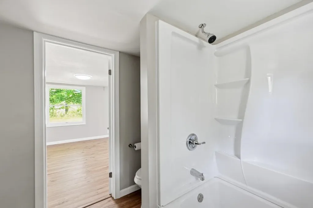 78 Crowhill Road Rochester NH 03868