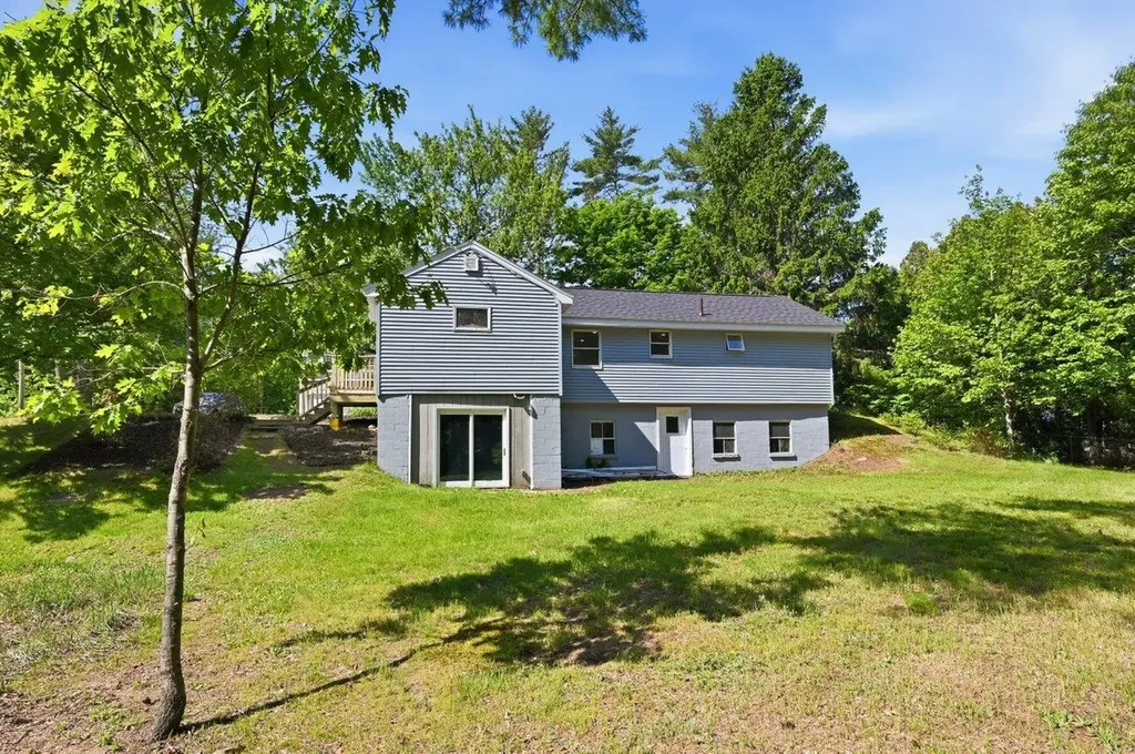 78 Crowhill Road Rochester NH 03868