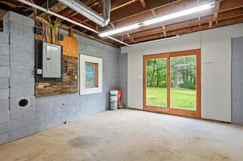 78 Crowhill Road Rochester NH 03868