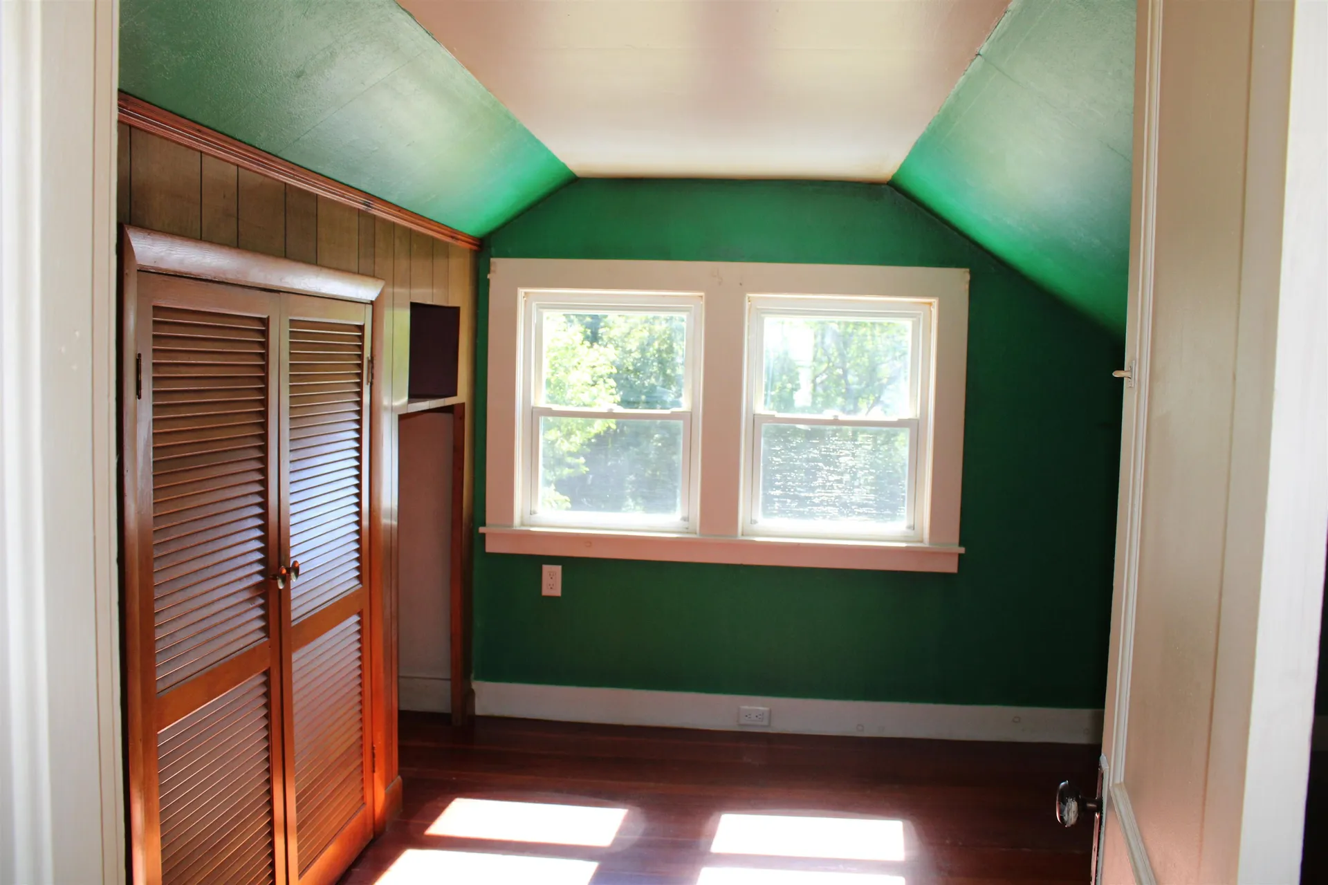 23 Hadley Street Littleton NH 03561