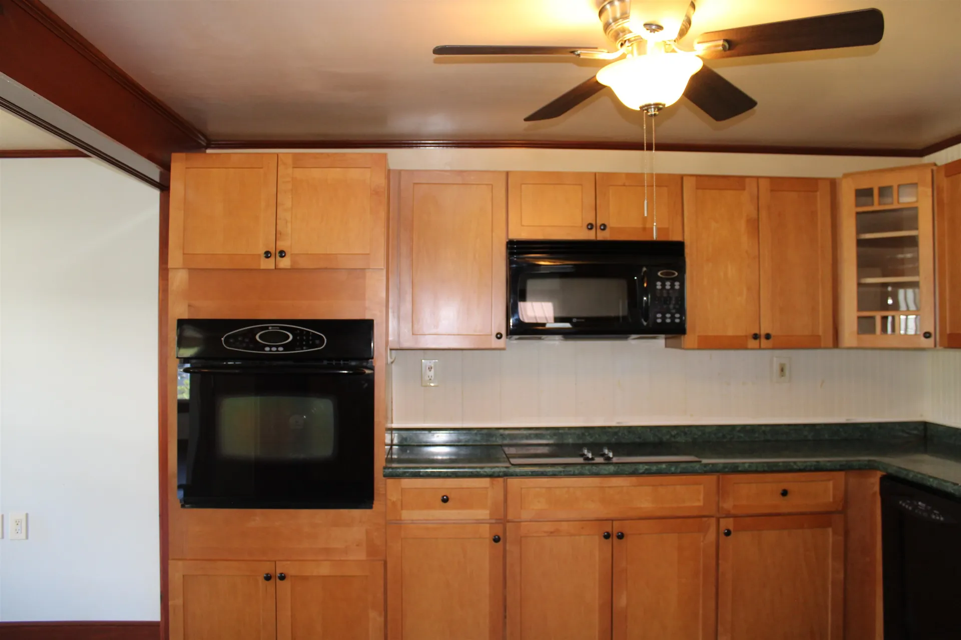 23 Hadley Street Littleton NH 03561