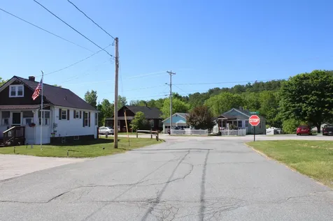 23 Hadley Street Littleton NH 03561