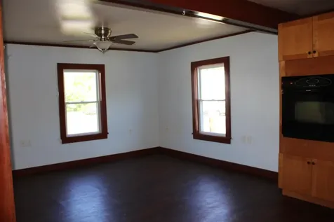 23 Hadley Street Littleton NH 03561