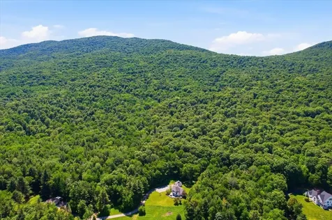 312 Beartown Road Manchester VT 05255