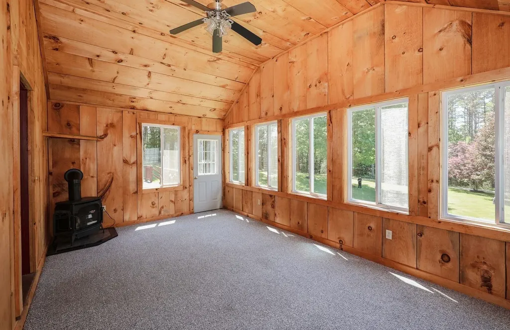 172 Farrarville Road Belmont NH 03220