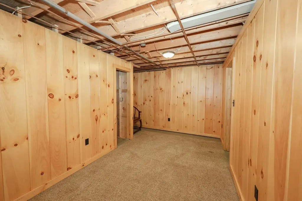 172 Farrarville Road Belmont NH 03220