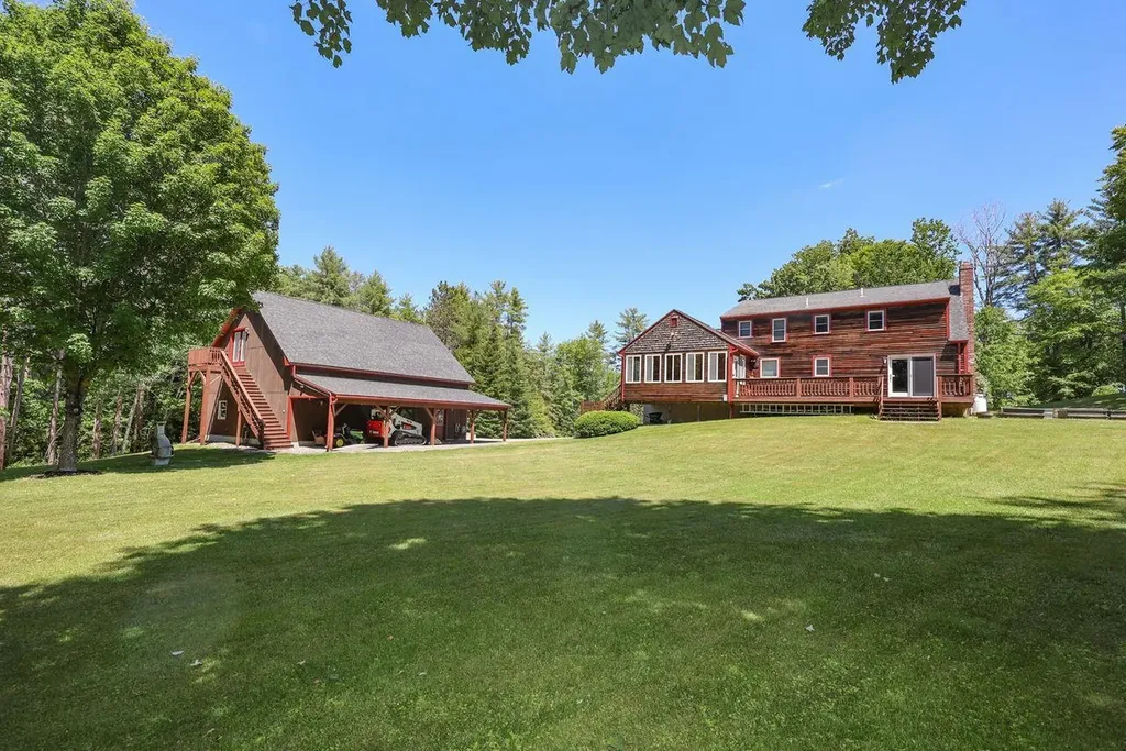 172 Farrarville Road Belmont NH 03220