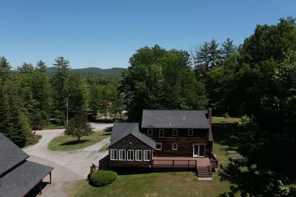 172 Farrarville Road Belmont NH 03220