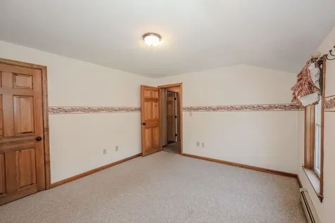 172 Farrarville Road Belmont NH 03220