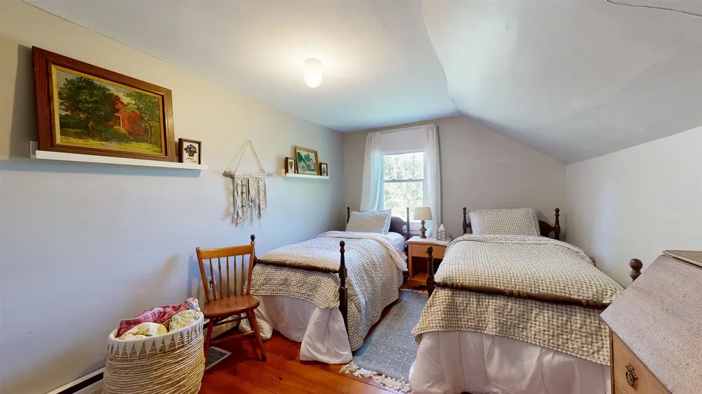 14 Panton Road Vergennes VT 05491