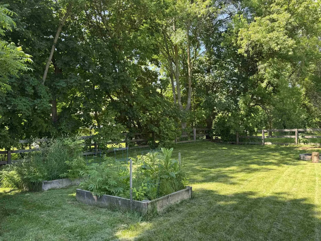 14 Panton Road Vergennes VT 05491