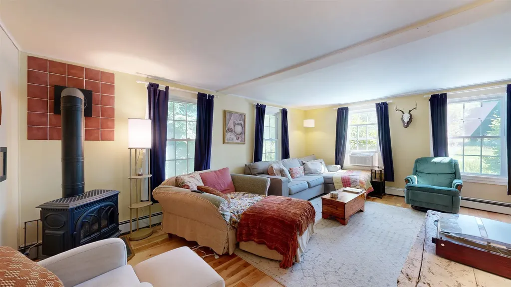 14 Panton Road Vergennes VT 05491
