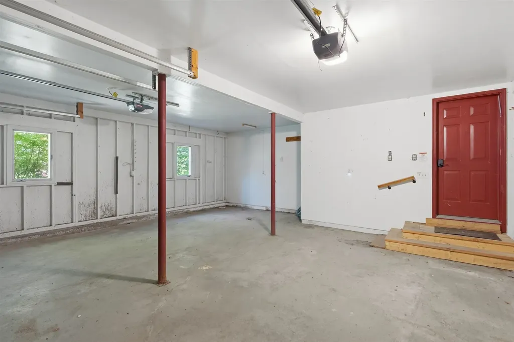 1572 Skyline Drive Weathersfield VT 05156