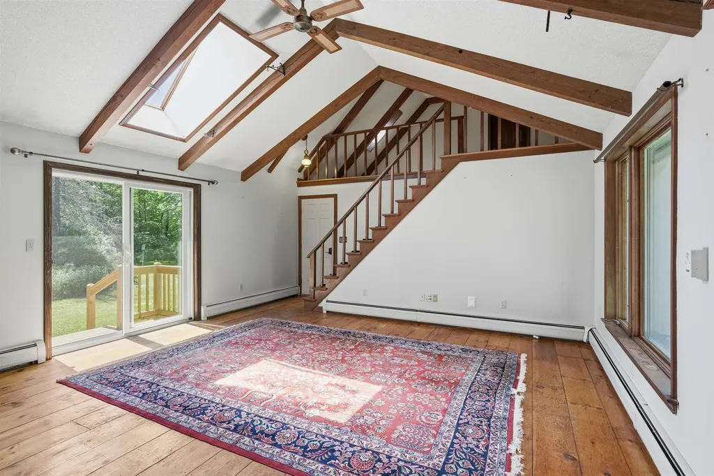 1572 Skyline Drive Weathersfield VT 05156