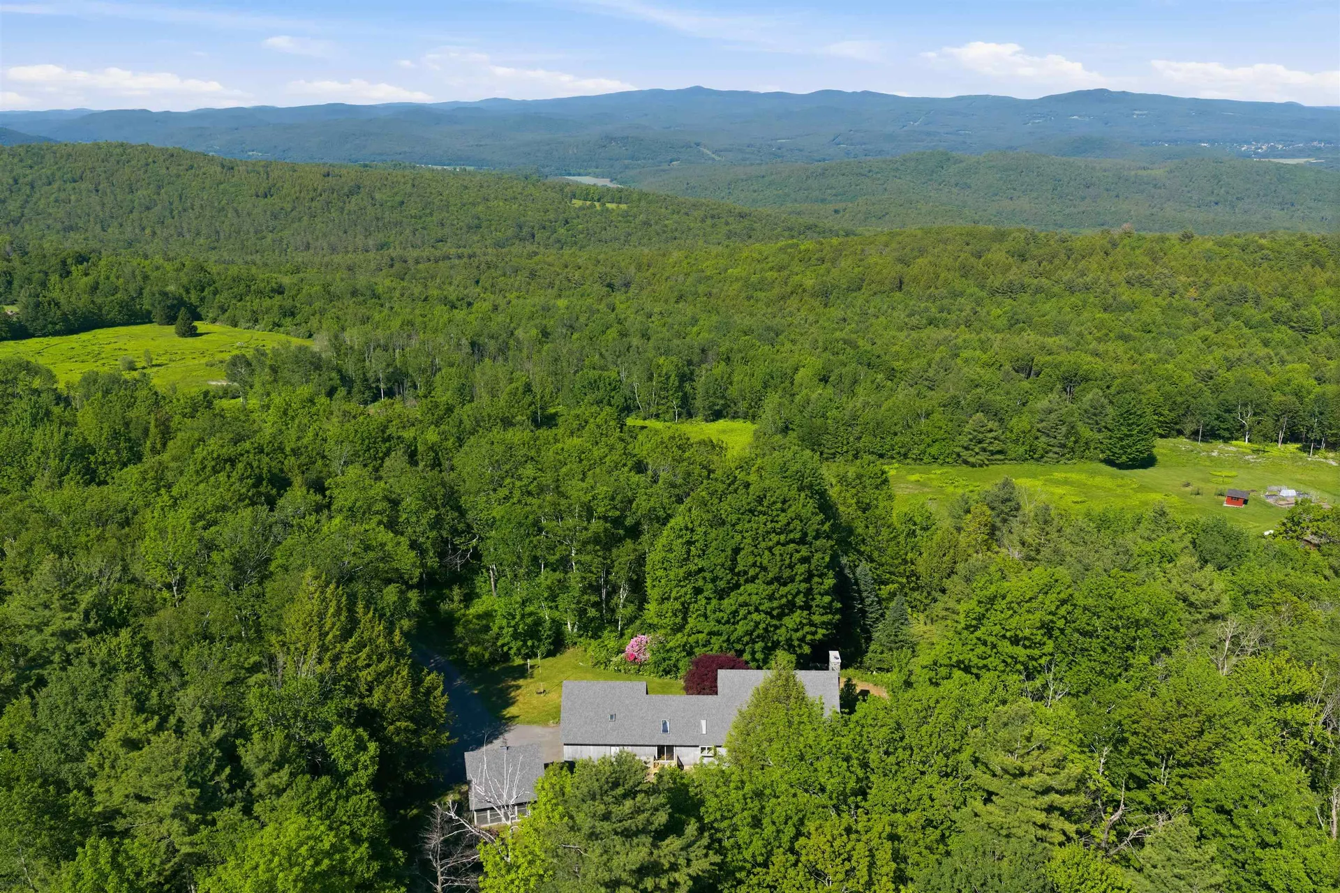 1572 Skyline Drive Weathersfield VT 05156