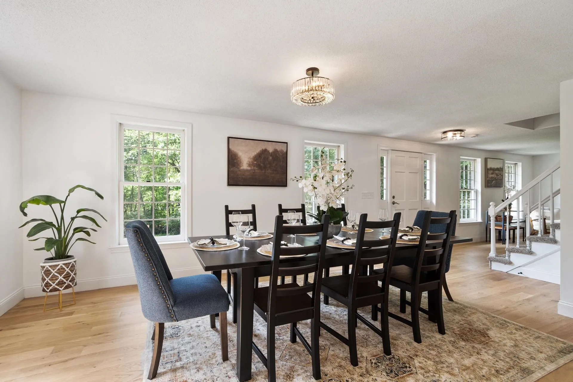 6 Finch Circle Londonderry NH 03053