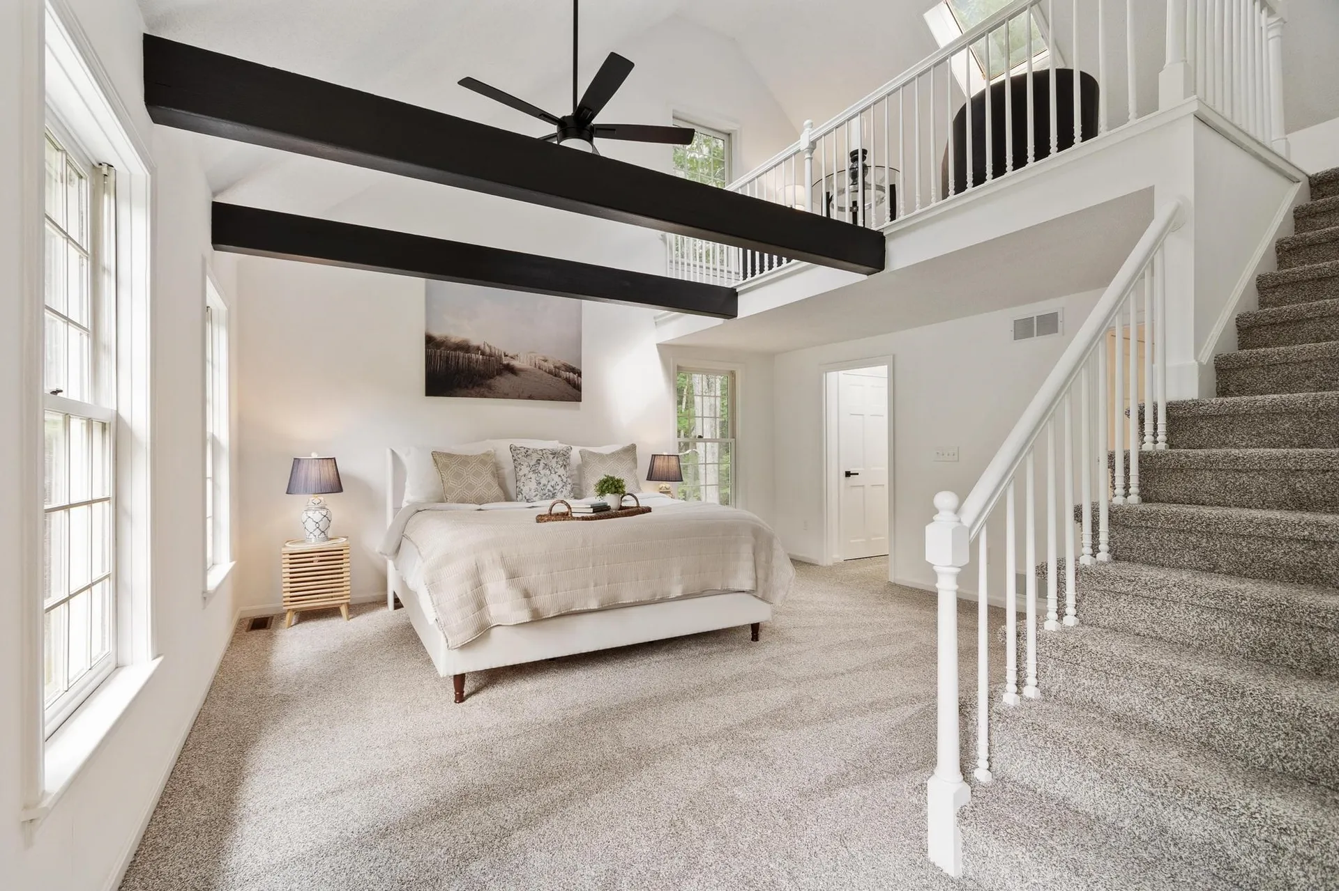 6 Finch Circle Londonderry NH 03053