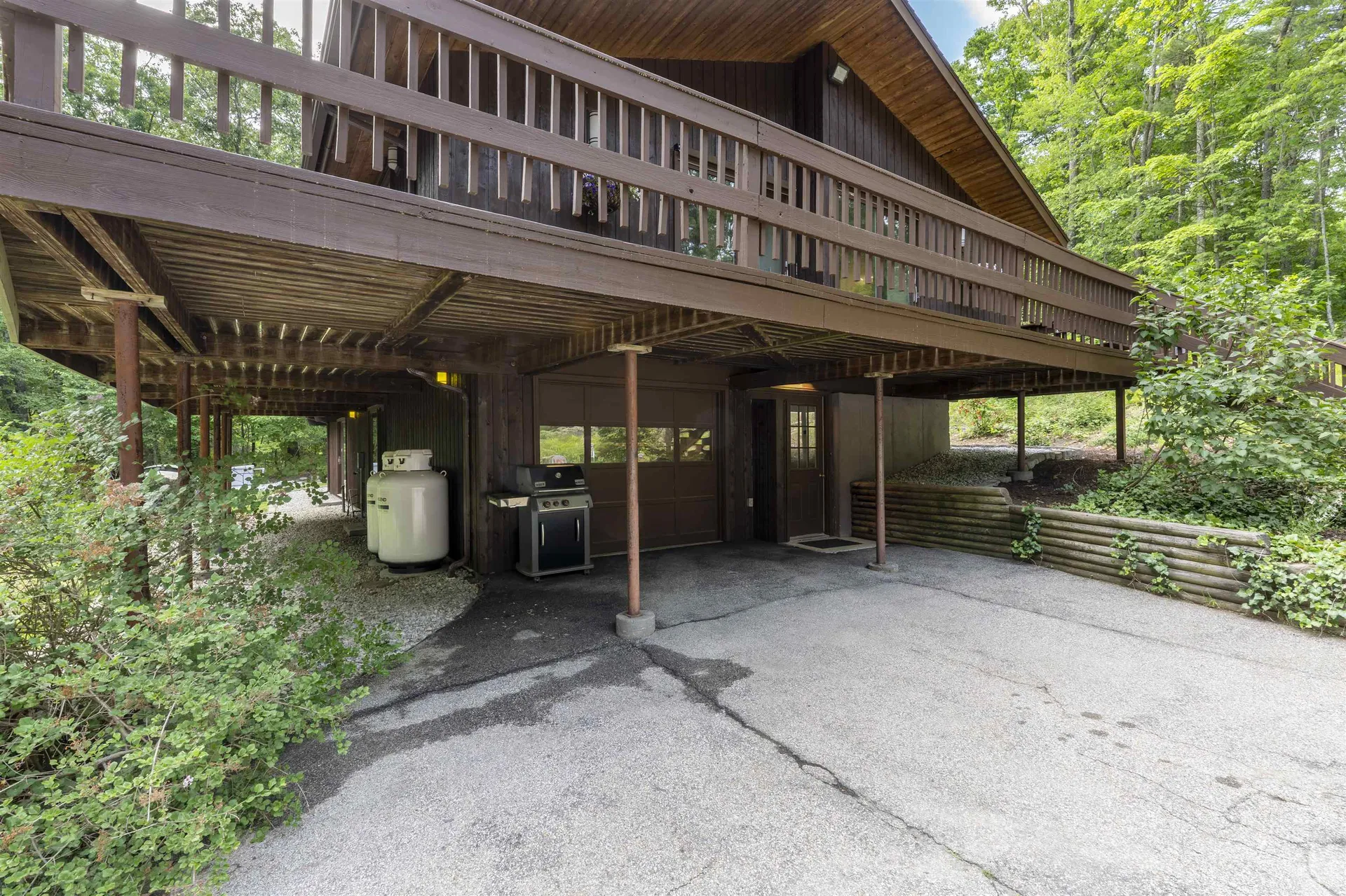 38 Pinecrest Drive Bedford NH 03110
