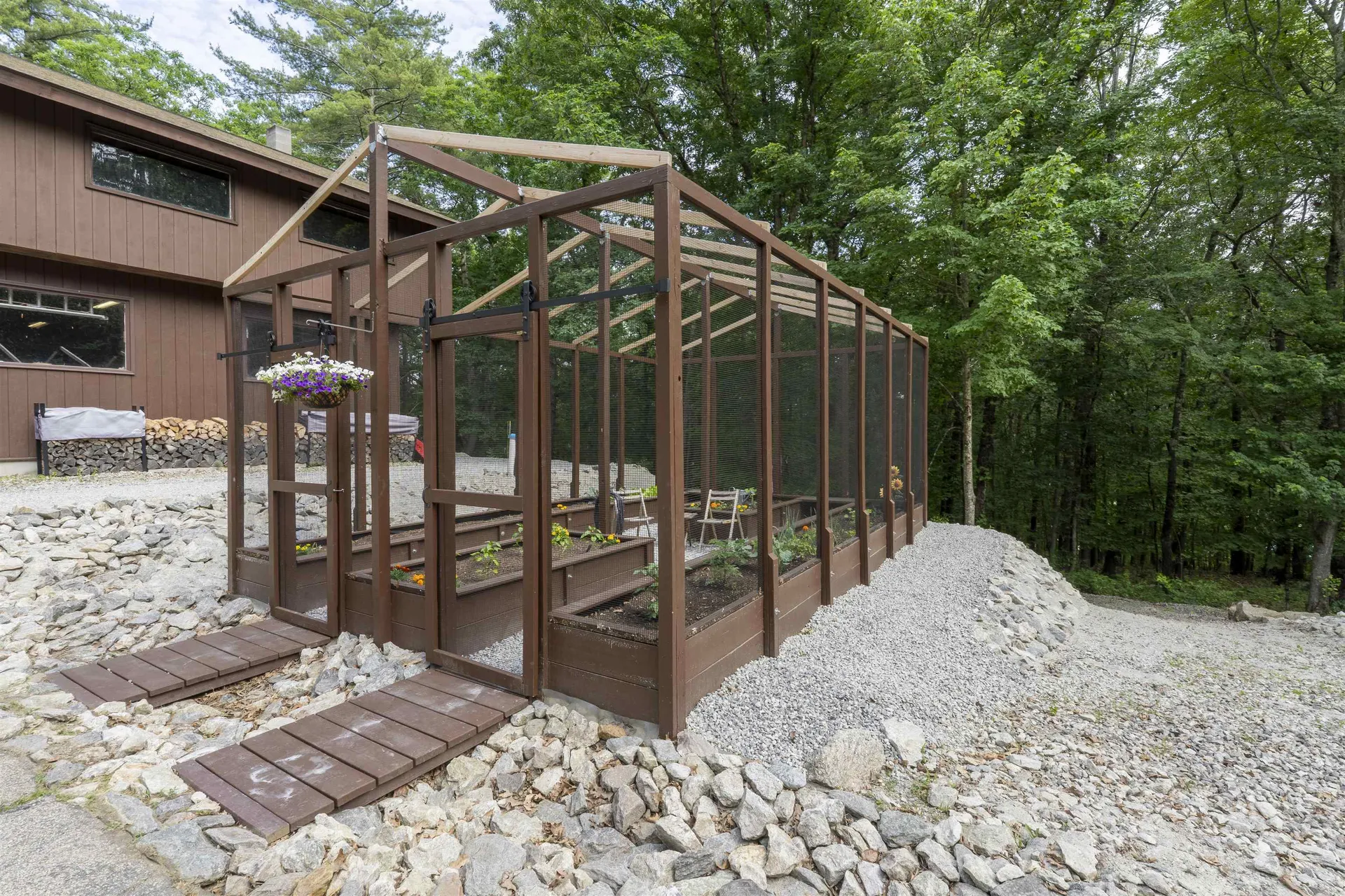 38 Pinecrest Drive Bedford NH 03110