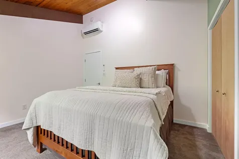 38 Pinecrest Drive Bedford NH 03110