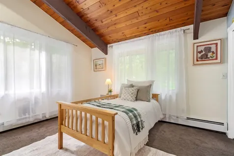 38 Pinecrest Drive Bedford NH 03110
