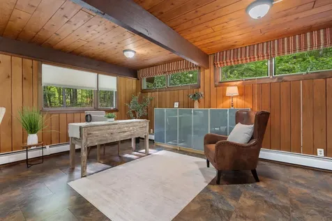 38 Pinecrest Drive Bedford NH 03110