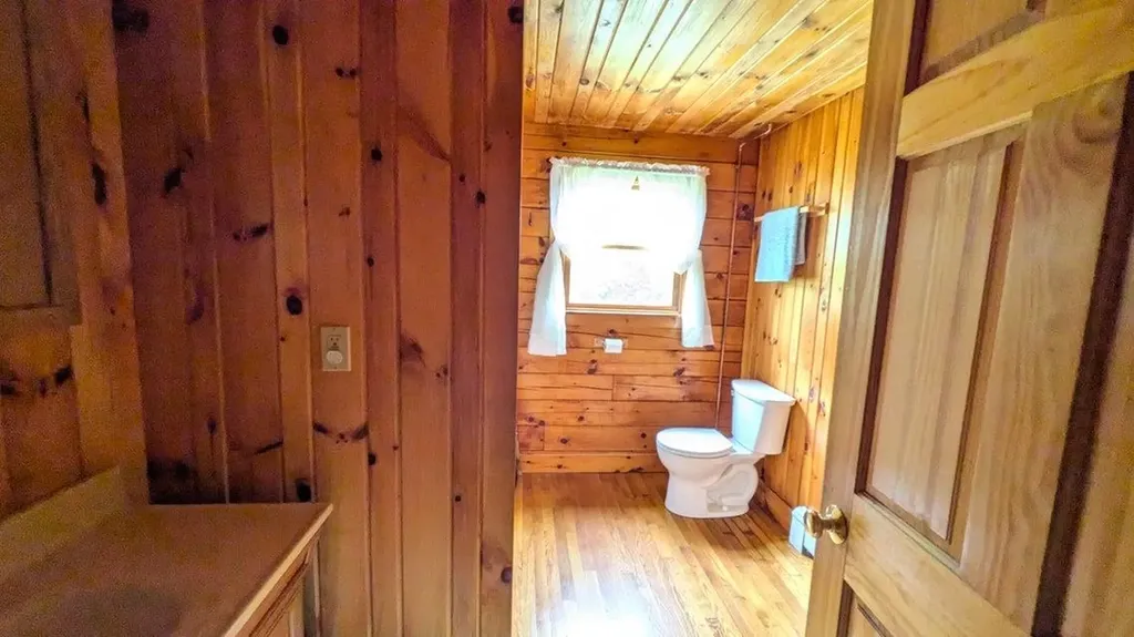 41 Hunter Drive Denmark ME 04022