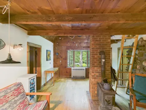 699 Kinsman Road Grafton NH 03240