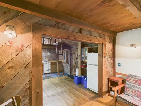 699 Kinsman Road Grafton NH 03240