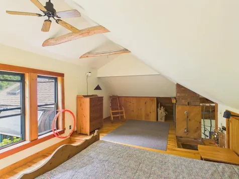 699 Kinsman Road Grafton NH 03240