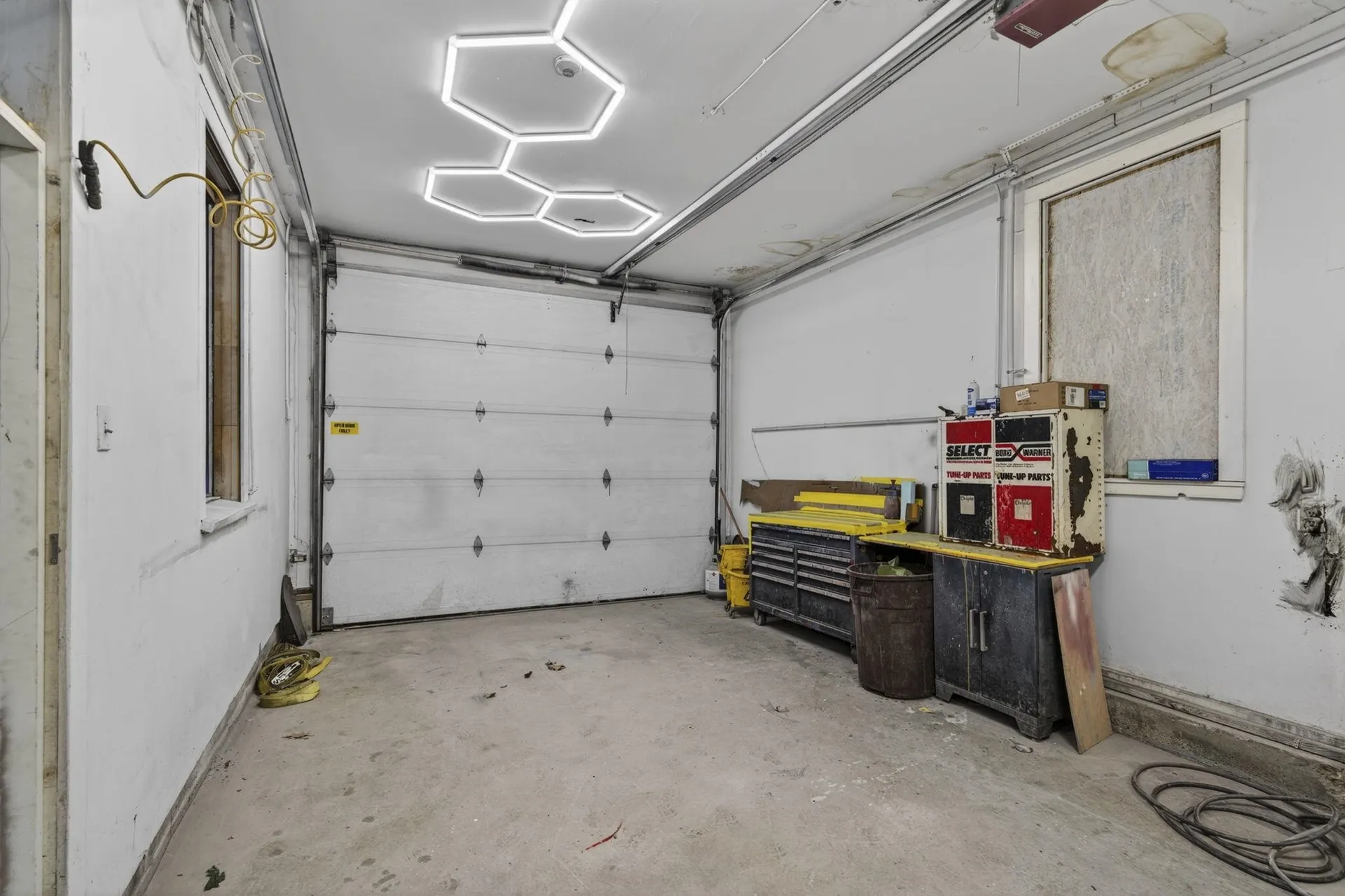35 S Main Street Newton NH 03858