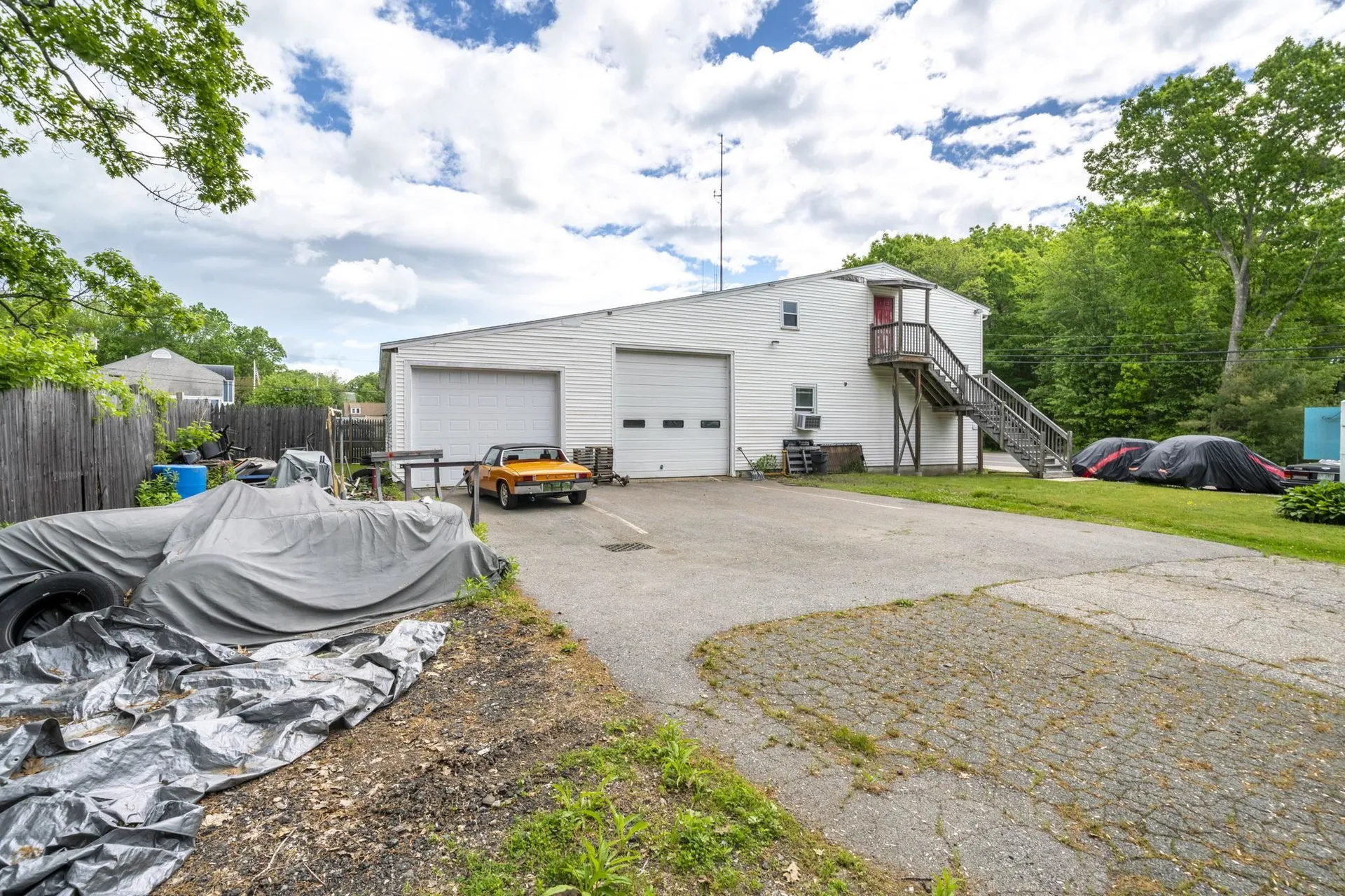 35 S Main Street Newton NH 03858