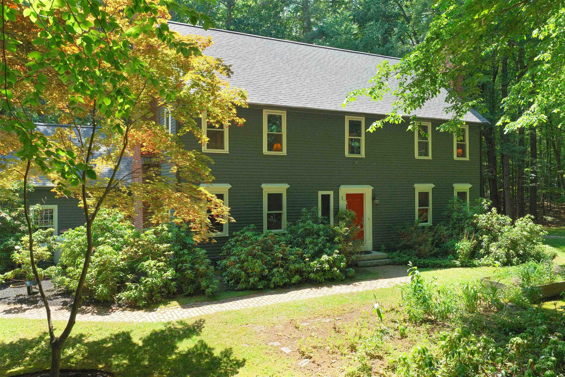 11 Nathan Lord Road Amherst NH 03031