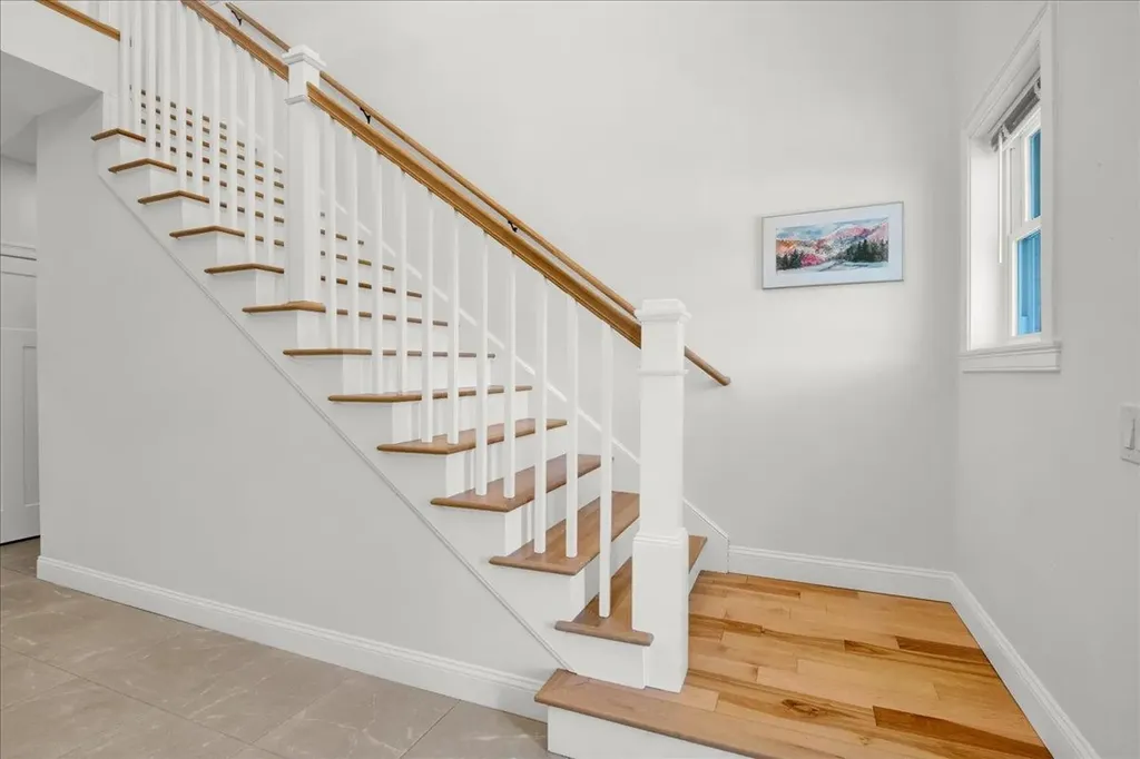 154 Chase Court Essex VT 05452