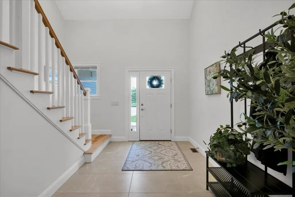 154 Chase Court Essex VT 05452