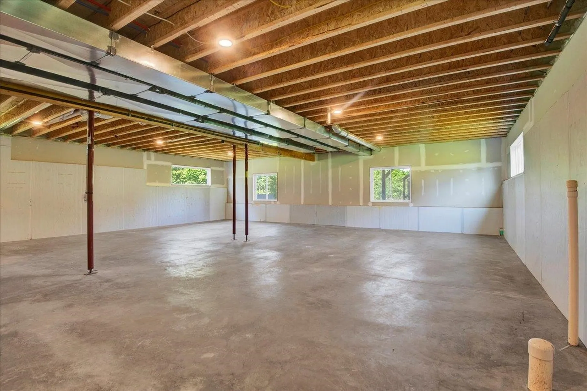 154 Chase Court Essex VT 05452