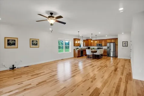 154 Chase Court Essex VT 05452