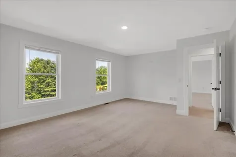 154 Chase Court Essex VT 05452