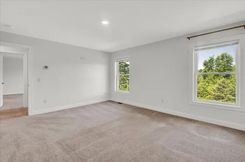 154 Chase Court Essex VT 05452