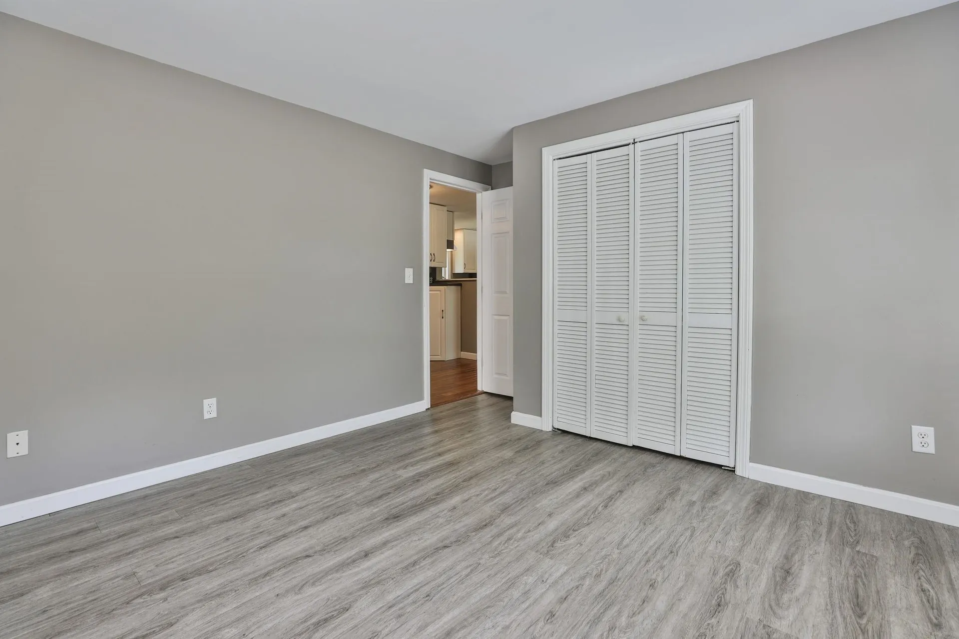 3 Evergreen Drive Hudson NH 03051