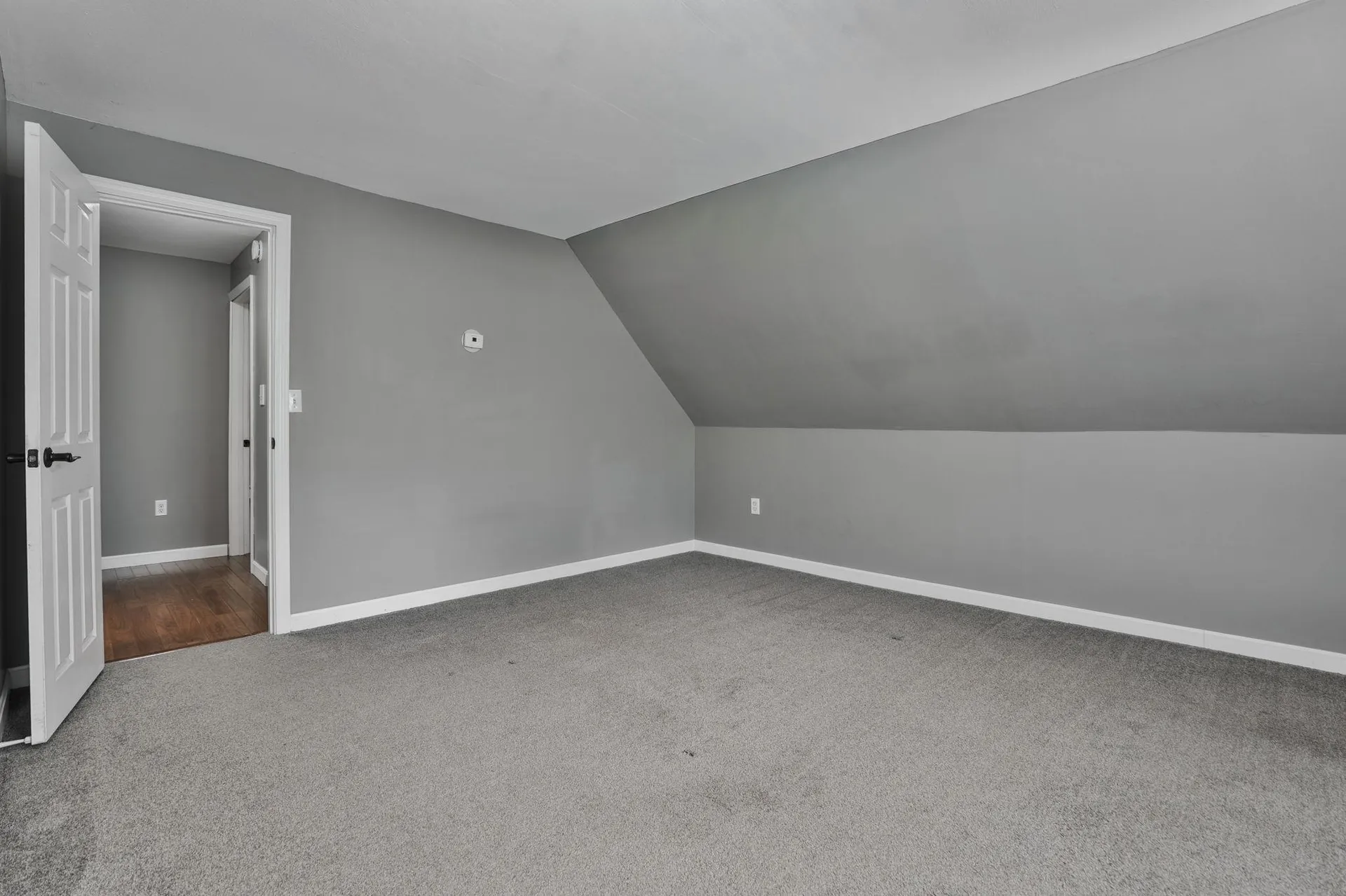 3 Evergreen Drive Hudson NH 03051