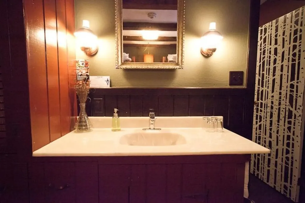241 Main Street Montgomery VT 05471