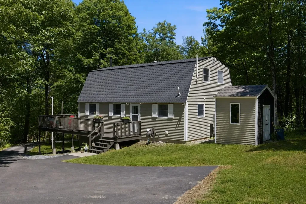48 Forest Hill Road Meredith NH 03253