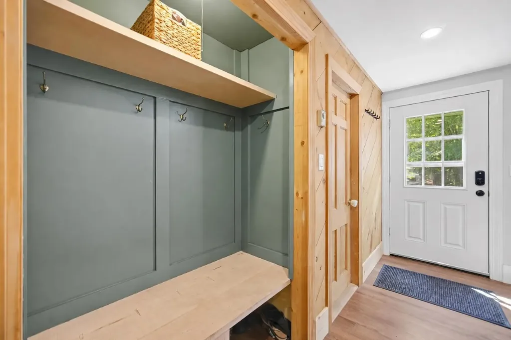 48 Forest Hill Road Meredith NH 03253