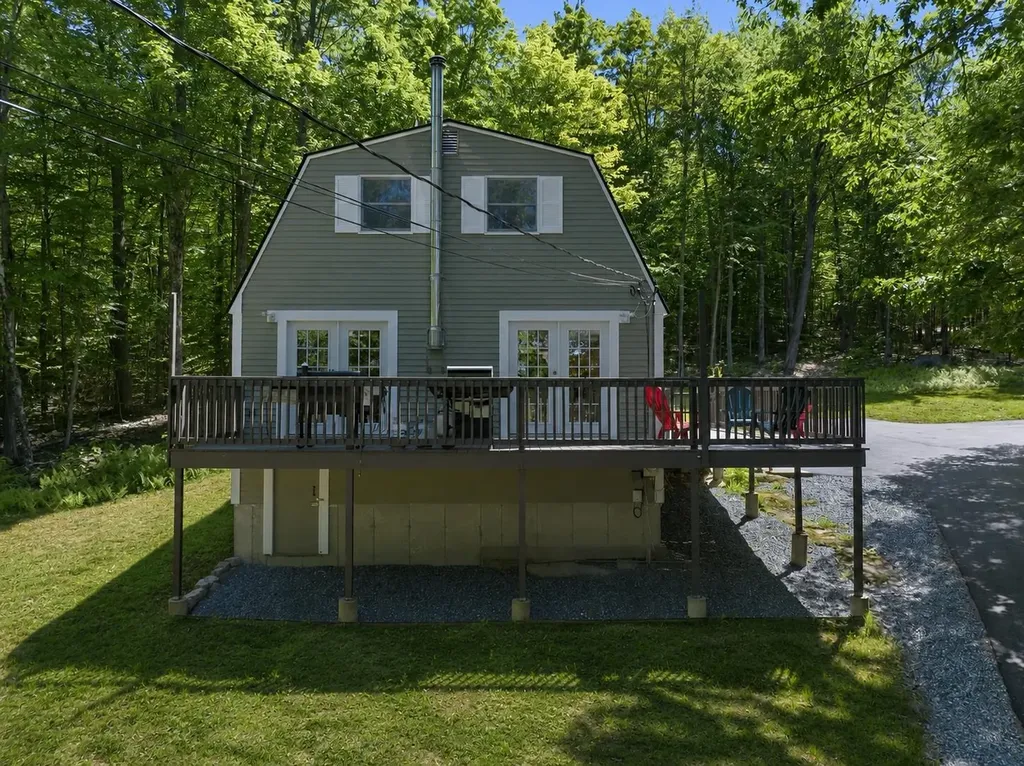 48 Forest Hill Road Meredith NH 03253