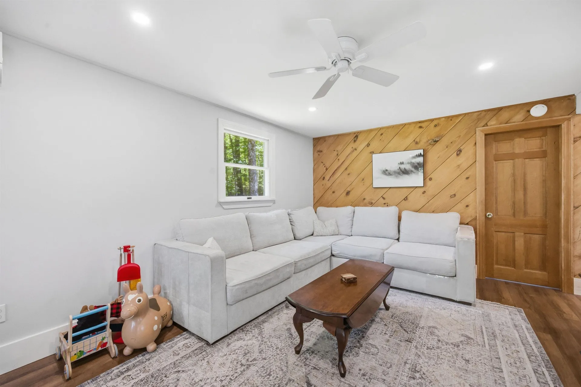 48 Forest Hill Road Meredith NH 03253